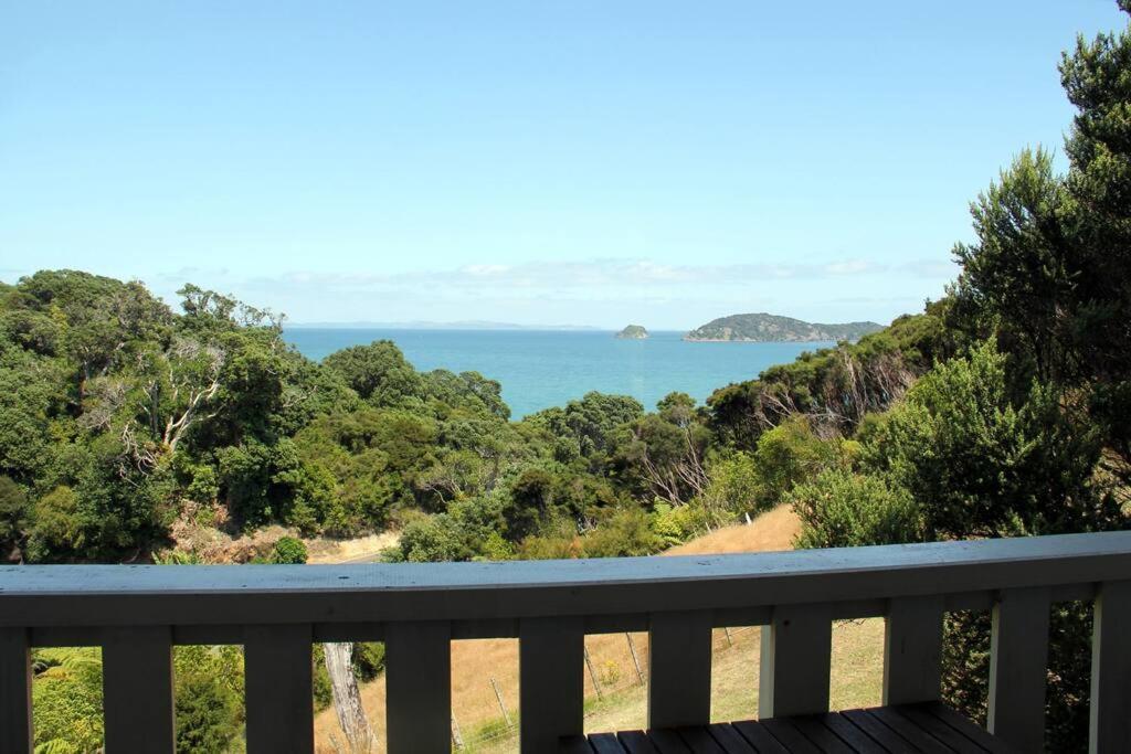 Pohutukawa Coastal Chalets Coromandel Bagian luar foto