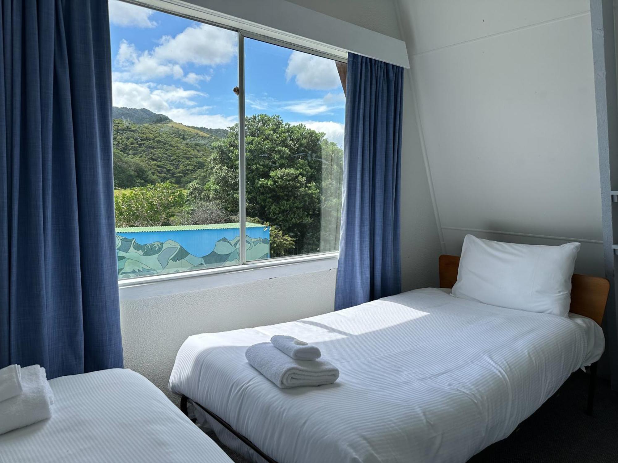Pohutukawa Coastal Chalets Coromandel Ruang foto